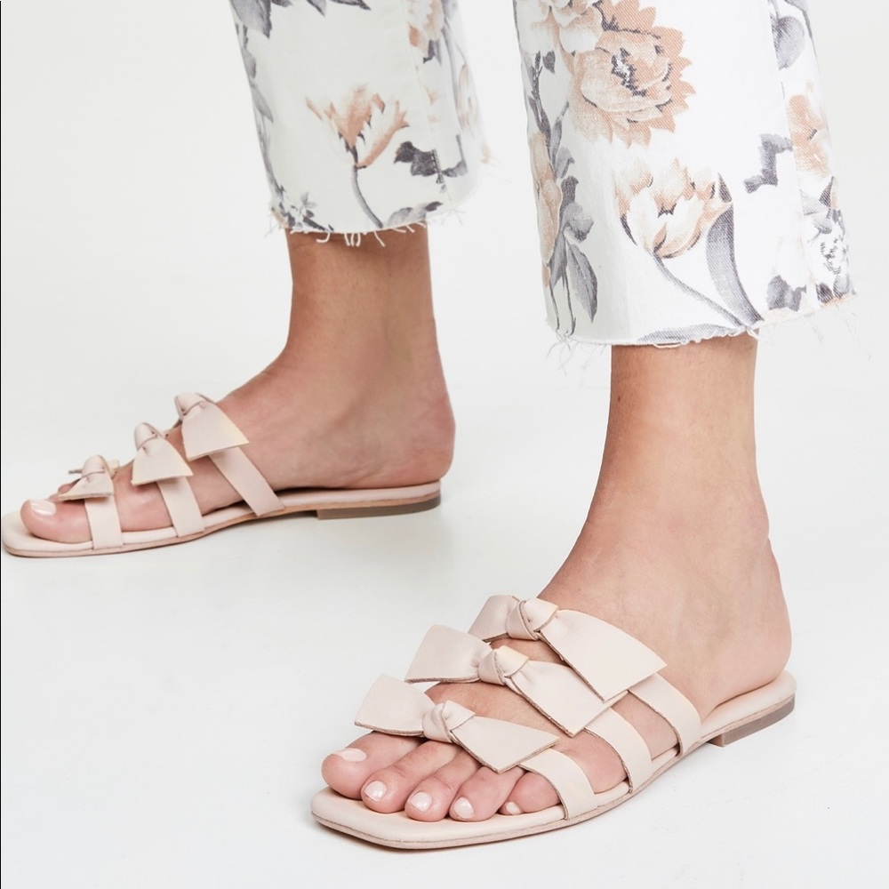 NWT Jeffrey Campbell Atone Bow Sandals